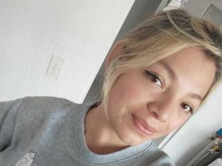 ScarlettAmelia Blowjob XXX Cams - Photo 13/17