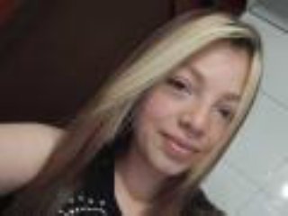 ScarlettAmelia Blowjob XXX Cams - Photo 11/17
