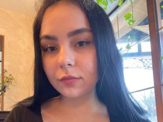 Watch KitLu live on cam on XLoveCam