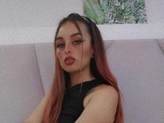 AshleyHottie69 Webcam Porno Live - Photo 8/21
