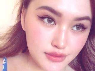 Watch ZaraRenae live on cam on XLoveCam