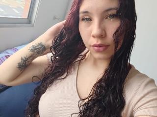 SofiBrandford Blowjob XXX Cams - Photo 9/21