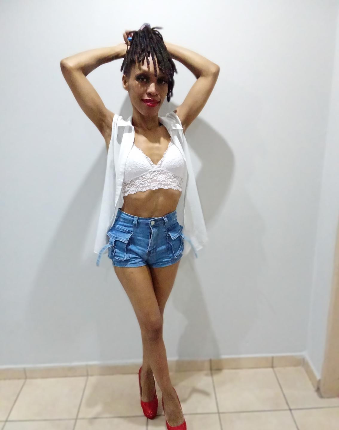 HornySexySimone69 from XLoveCam