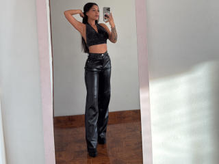 ThaliaAres Love Webcams - Photo 21/21