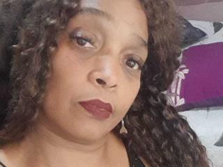 AinaEbonyQueen Webcam Porno Live - Photo 5/21