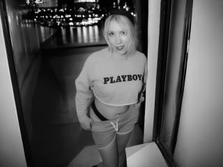 ArchAngelTheFrancaise Webcam Porno Live - Photo 5/21