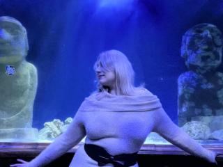 SerenadeAlice Blowjob XXX Cams - Photo 6/9