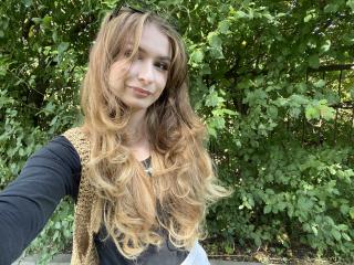Watch NinaNa live on cam on XLoveCam