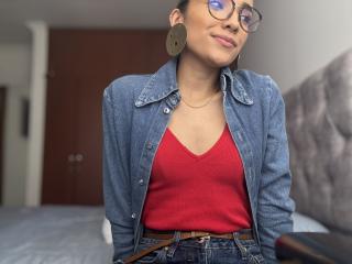 AdharaCooper Webcam Porno Live - Photo 18/21