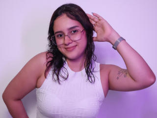 EmmieBellefort Boobs Liveshow - Photo 7/8