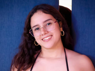 EmmieBellefort Boobs Liveshow - Photo 5/8