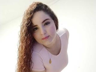 AmandaWats Webcam Porno Live - Photo 11/21
