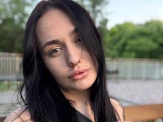 SaraFlame live cam model at XLoveCam