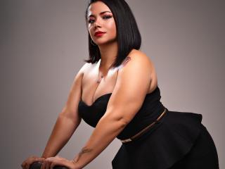 SamanthaVenus Blowjob XXX Cams - Photo 9/21