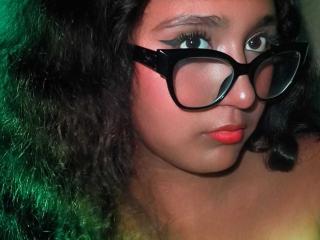Watch AmaiDoll live on cam on XLoveCam