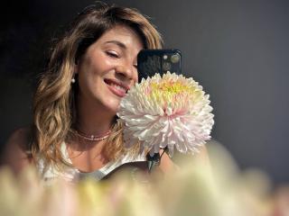 AvadelRuru Webcam Porno Live - Photo 6/10