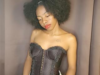PapillonNoire Baise en Direct - Photo 6/14