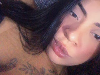 Live Chat with KimberlyAngel on XLoveCam