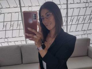 SharisWillian Blowjob XXX Cams - Photo 4/21
