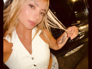 SofiaFoxx Fellation XXX Cams - Photo 13/21