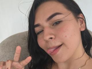 AlahiaStorm Webcam Porno Live - Photo 13/21