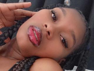 SweetEbonyLover Blowjob XXX Cams - Photo 11/21
