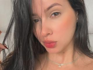 EmilyParkerr Boobs Liveshow - Photo 20/21