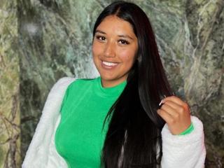 SharaRous Blowjob XXX Cams - Photo 9/15