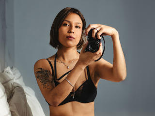 KiaraHernandes Seins Show XXX en Direct - Photo 14/21
