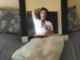AgathaK Webcam Porno Live - Photo 4/21