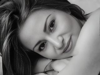 KatePri live cam model at XLoveCam