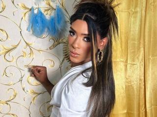 Live Chat with Shemalehexe-hot on XLoveCam