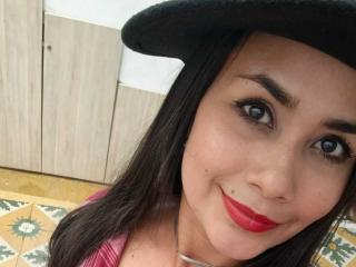 SophieJones69 Blowjob XXX Cams - Photo 21/21