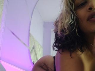 MariGonz Hot Liveshows - Photo 14/21