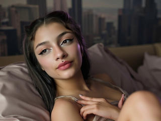 IliaSexy Chatte en Chaleur - Photo 8/21