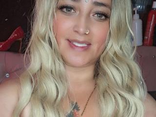 AlessadraJones Webcam Porno Live - Photo 7/21