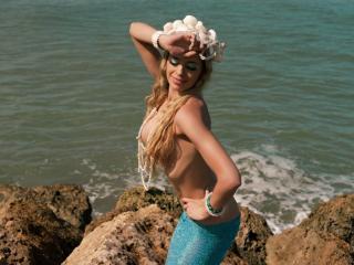 CamiiLaa Image Gallery