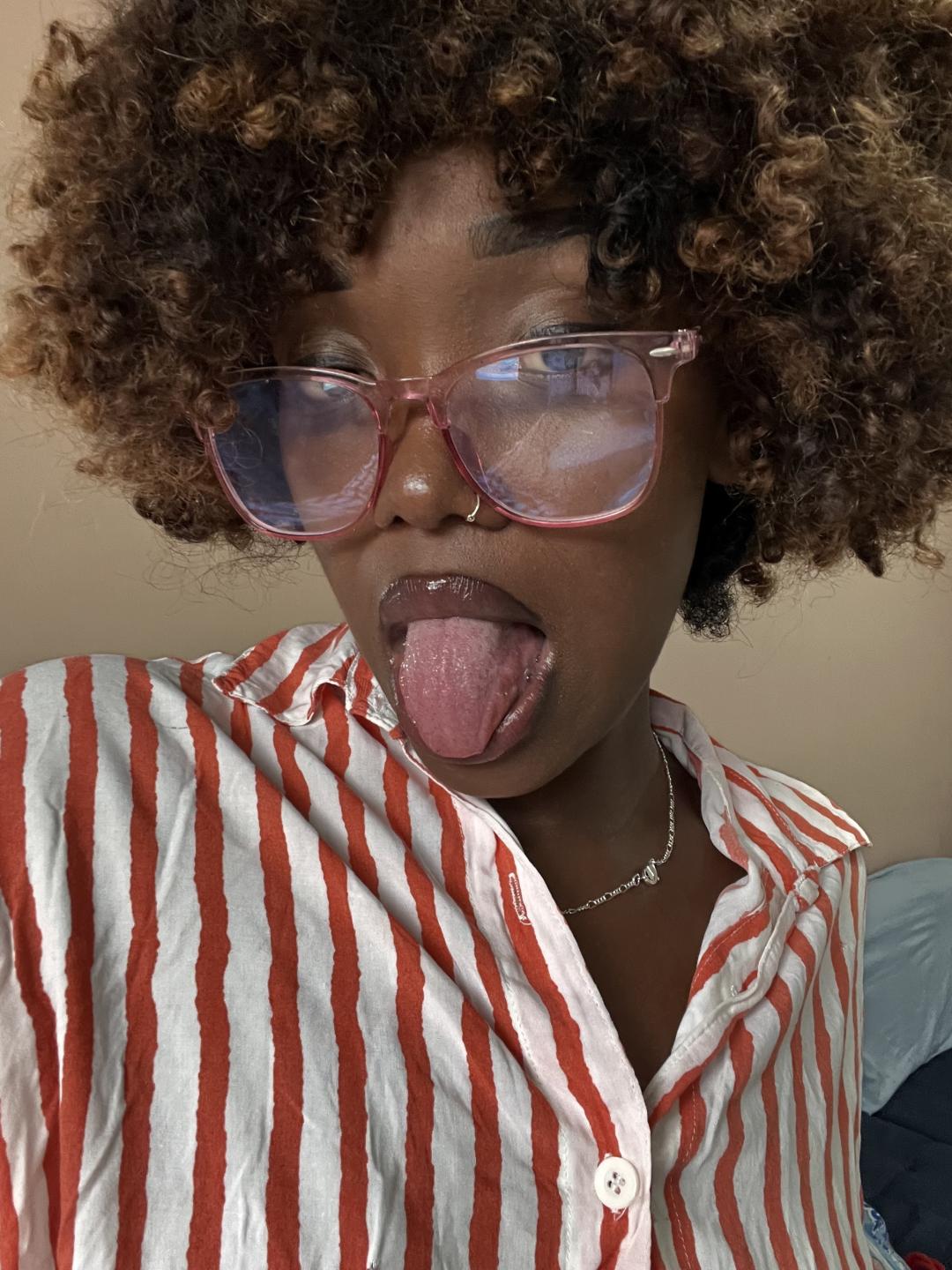 JessesXy from XLoveCam