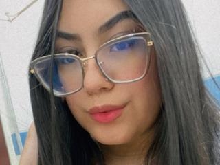 CurvyBuffG Image Gallery
