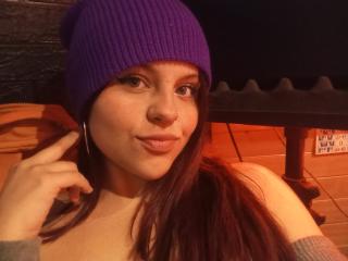 SophieHill Blowjob XXX Cams - Photo 20/21