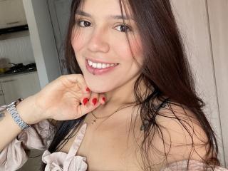 SophiaMarx Fellation XXX Cams - Photo 18/21