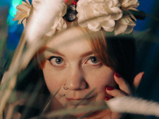 LunaLise Image Gallery