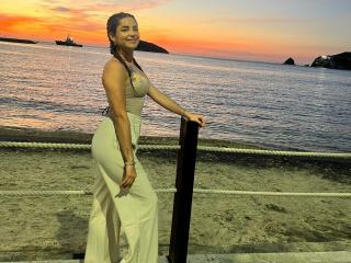 SofyaLane Blowjob XXX Cams - Photo 6/21