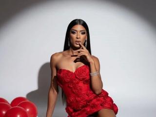 Shemalehexe-hot live cam model at XLoveCam