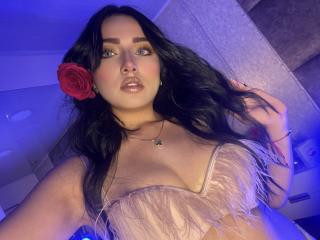 LillyTaylor Anal en Webcam Live - Photo 18/21