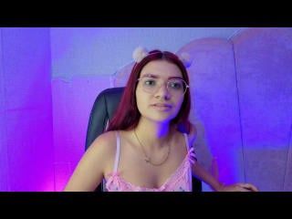 KiraRuby live cam model at XLoveCam