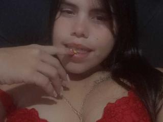 Watch PamelaDurand live on cam on XLoveCam