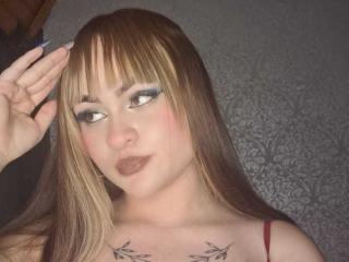 LailaDurmont Anal Livecam - Photo 19/21