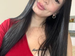 SophieLombardo Blowjob XXX Cams - Photo 18/21