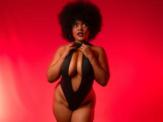 AliceJelanni Webcam Porno Live - Photo 4/21